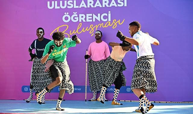 Kocaeli'de Uluslararası Öğrenci Buluşması Renkli Görüntülere Sahne Oldu
