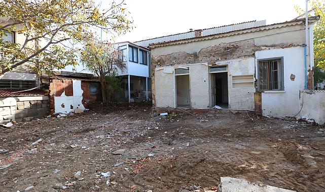 Avlu Güzbel Cafe Yola Çıkıyor