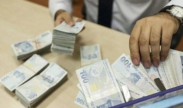Bankadan nakit çekiminde belge isteneceğine dair iddialara MASAK’tan açıklama geldi. MASAK, nakit işlemlerde belge istenmesi yönünde bir uygulamanın söz konusu olmadığını açıkladı.