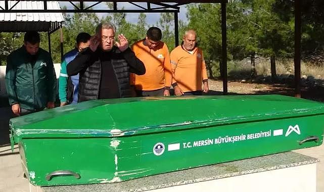 Bir döneme damga vurmuştu! Cenazesine 5 kişi katıldı, kimsesizler mezarlığına defnettiler