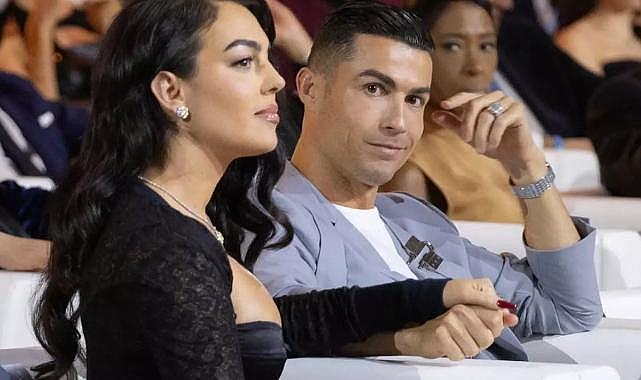 Cristiano Ronaldo'dan hayranlarını yıkan karar