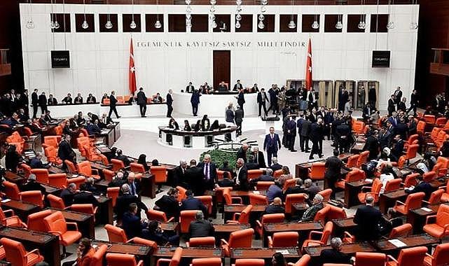 DEVA'dan çalışma hayatını değiştirecek üç kanun teklifi