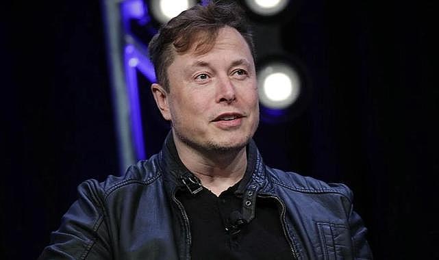 Elon Musk tarihe geçti!