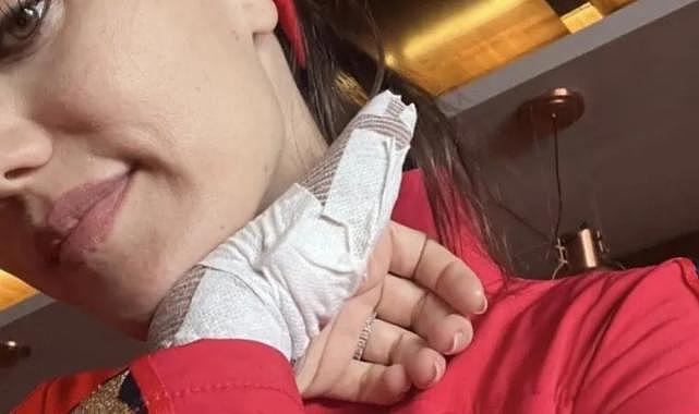 Fahriye Evcen kaza geçirdi