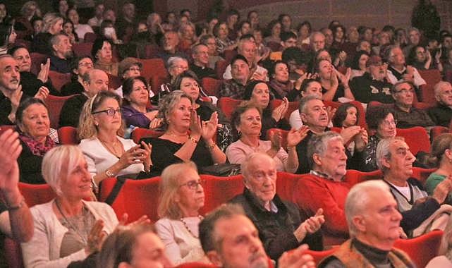 Güzelbahçeliler yeni yıl konseriyle coştu