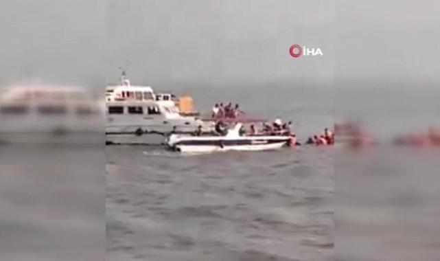 Hindistan'da facia: Sürat teknesi feribota çarptı, 13 kişi hayatını kaybetti