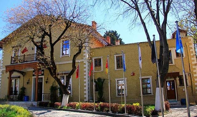 İzmir&#039;in tarihi köşkü: Günümüzde Türkiye&#039;nin ilk bayrak müzesi unvanıyla hizmet veriyor