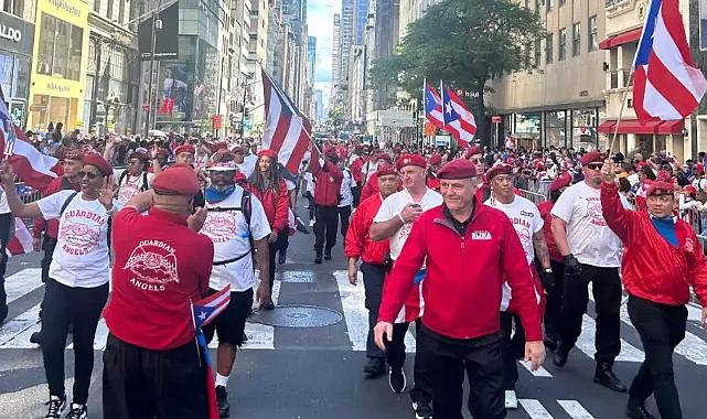 New York metrosunda kendilerine 'koruyucu melekler' diyen 'suçla mücadele timleri' devriye gezmeye başladı