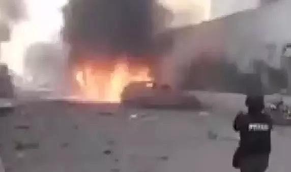 Rus savaş uçakları, İdlib Üniversite Hastanesi'ni vurdu