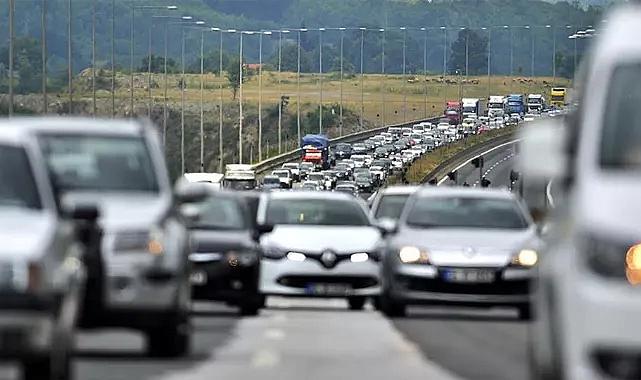Sadece bir gün kaldı: Araç sahipleri dikkat, yaptırmayan zamlı ödeyecek
