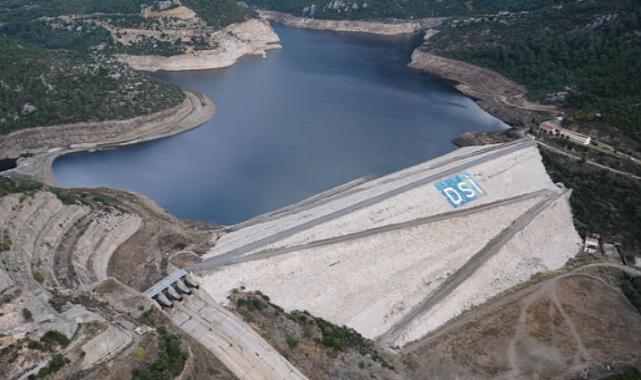 Şiddetli yağışlar bile İzmir’deki su krizini çözmedi: Bir yılda yüzde 50’nin üzerinde kayıp var