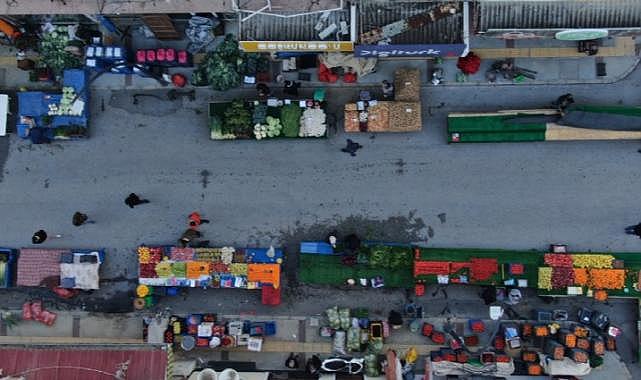 Tire'de Türkiye'nin en büyük açık hava pazarı: Her salı binlerce kişiyi ağırlıyor