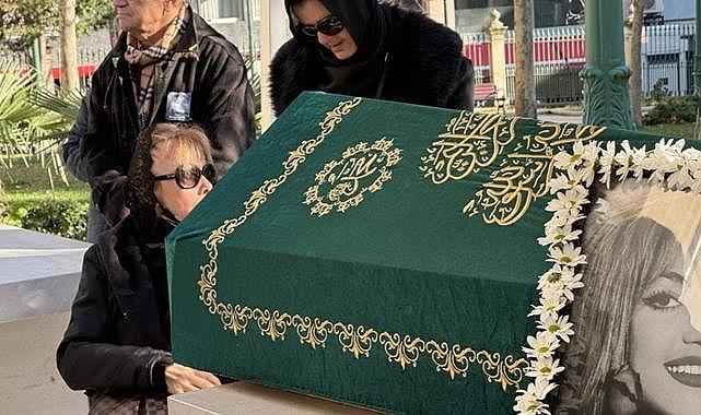 Gönül Akkor'a veda: Son yolculuğuna uğurlandı!