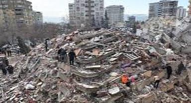 İzmir için korkutan deprem raporu! Bornova ve Bayraklı'da binalar ölüm saçıyor
