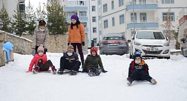 Eğitime kar engeli: İşte okulların tatil edildiği iller