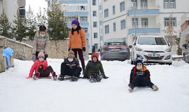 Eğitime kar engeli: İşte okulların tatil edildiği iller