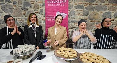 Fransız şeften işitme engellilere pastacılık kursu