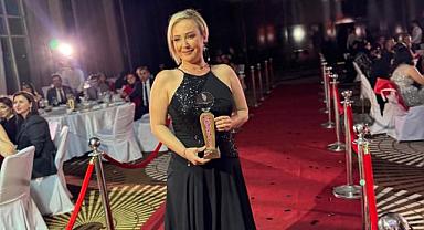 Gamze Demir’e Bakü’de Büyük Onur: International Pearls Awards’tan Çifte Ödül!