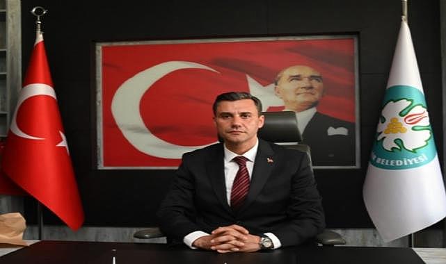 İhraç edilen teğmenleri Tugay&#039;ın İzmir&#039;e davet etmesinden sonra Zeyrek de Manisa&#039;ya davet etti