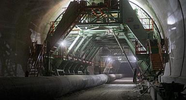 Işığa 210 metre kaldı