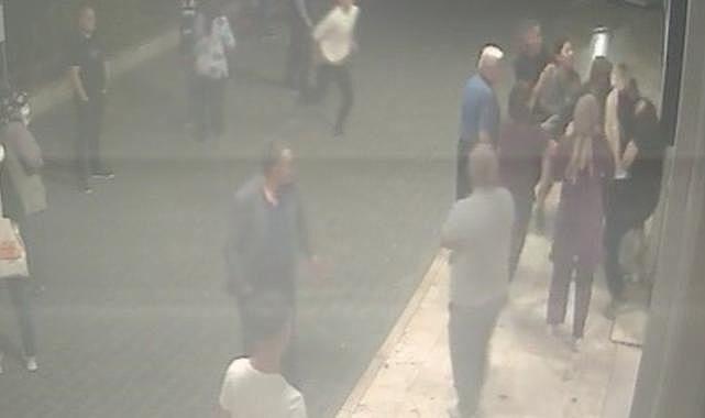 İzmir&#039;de doktoru darp ederek saçlarını koparmışlardı: O anların görüntüsü ortaya çıktı
