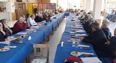 İzmir Foça Akademi ilçenin geleceğine yön verecek!