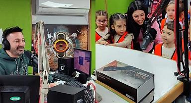 Minik Öğrenciler Radyo Ege ve Son Mühür’ü Ziyaret Etti