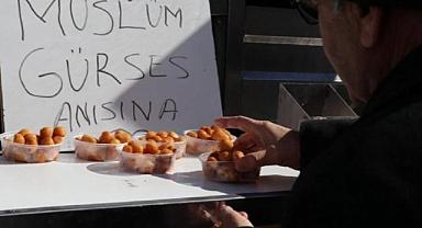 Müslüm Gürses'in vefat yıl dönümünde lokma ve pilav hayrı yapıldı