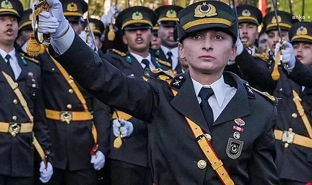 Teğmenler İhraç Edildi: "Mustafa Kemal'in Askerleriyiz" Çıkışı Tartışmalara Yol Açtı