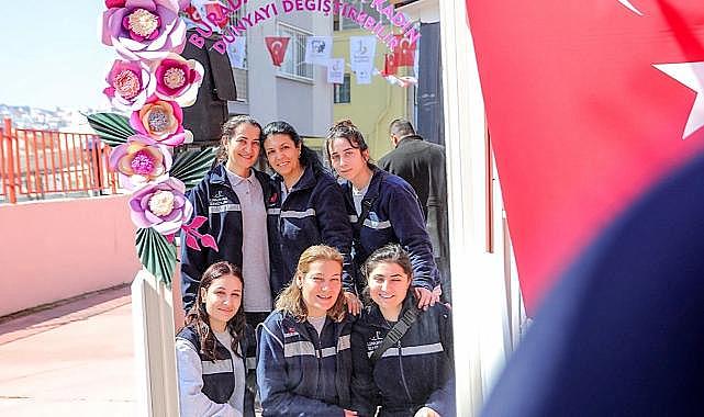 Bayraklı’nın kadınları yalnız değil!