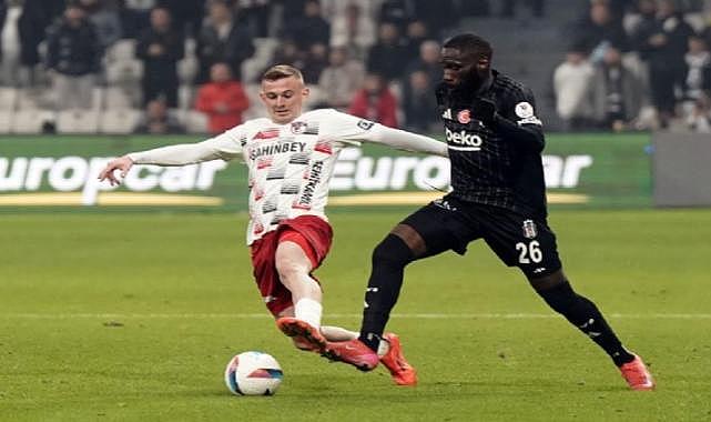 Beşiktaş evinde Gaziantep FK'ya kaybetti: 1-2