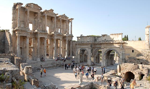 Ege&#039;nin üreten kadınları Efes Selçuk’ta buluşuyor: 8 Mart’ta hangi etkinlikler düzenlenecek?