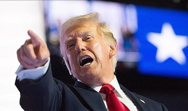 Telefonunuzda Trump'ı eleştiren mesajlar varsa ABD'ye girişiniz engellenebilir!