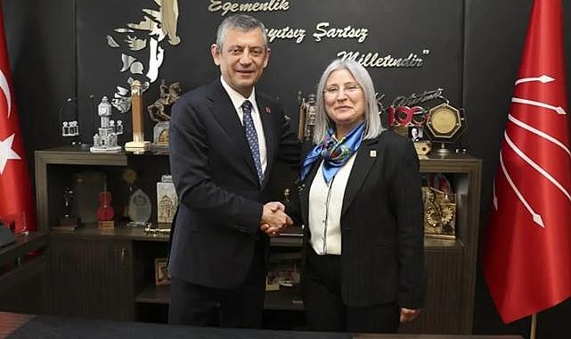 AK Parti milletvekilinin eski eşi CHP'ye katıldı!