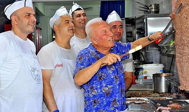 Çeşme'nin pidecisi yine vergi rekortmeni!