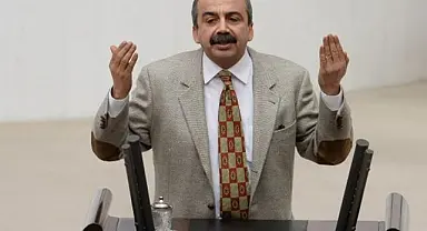 CHP'li eski vekilden, Sırrı Süreyya Önder hakkında şok iddia: "Solcu değildi, Nurcu'ydu!"