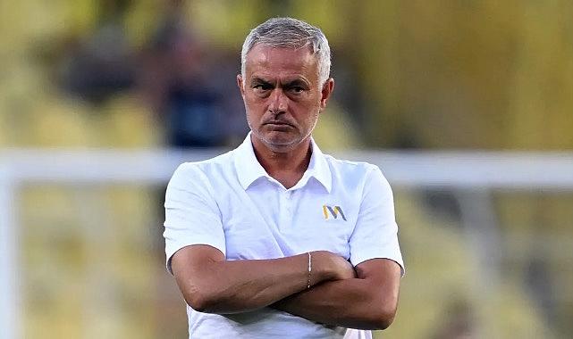 Fenerbahçe'de Mourinho'yu istemeyen futbolcular belli oldu!