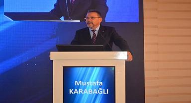 İş insanı Karabağlı: Patronları da üniversitelere sokalım, kayıt yaptıralım