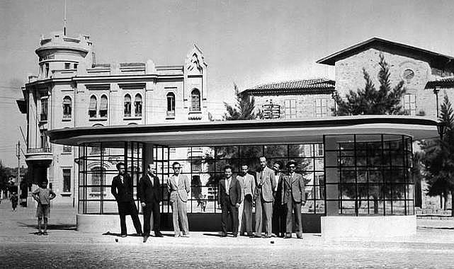 İzmir’in nostaljik durakları modern tasarımıyla geri dönüyor