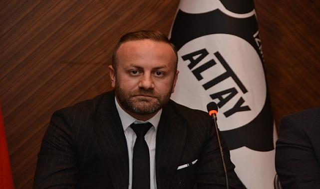 Spor Yayınlanma: 20 Mayıs 2025 - 17:46 Sinan Kanlı, Altay Spor Kulübü'ne başkan adaylığını açıkladı