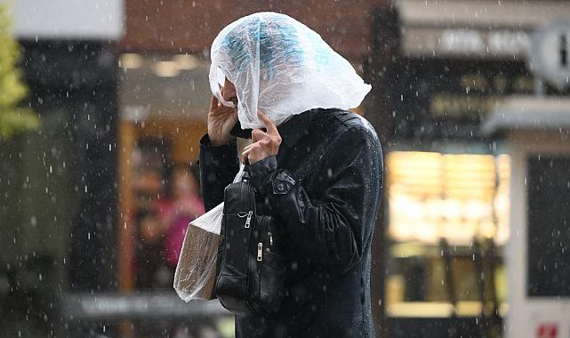 Yağmurlukları kaldırmayın! AKOM tarih verdi, İstanbul'da yağış göz açtırmayacak