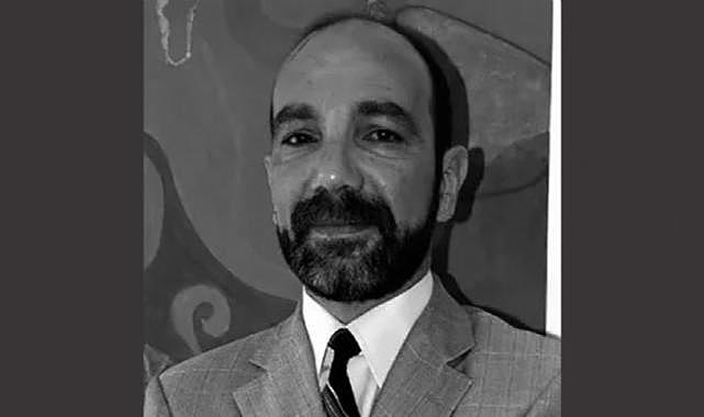 Yazar Süha Oğuzertem İstanbul'da binada çıkan yangında can verdi