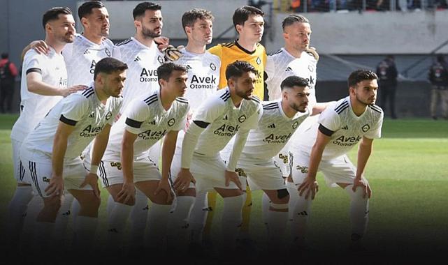 Altay’da yaprak dökümü sürüyor