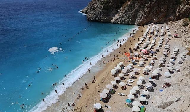 İzmir'in Gözdesi Ağapark, Yeni Sezonda Misafirlerini Bekliyor