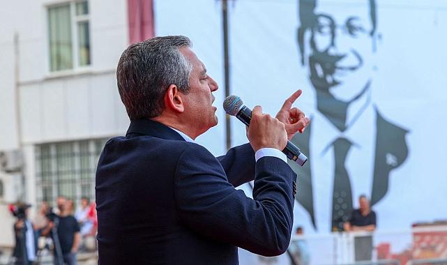 Özgür Özel’den Nazım Hikmet’e anlamlı anma: Yürüyelim arkadaşlar!