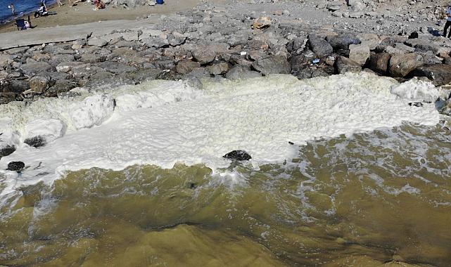 Akdeniz’de müsilaj paniği: Denizde beyaz tabaka