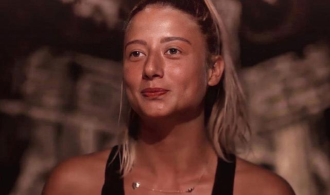 Aleyna Kalaycıoğlu klip çekiminde hastanelik oldu