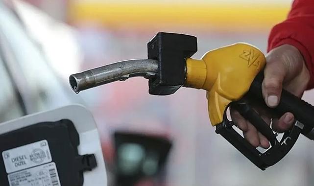 Araç sahipleri dikkat: Motorine yeni zam Çarşamba