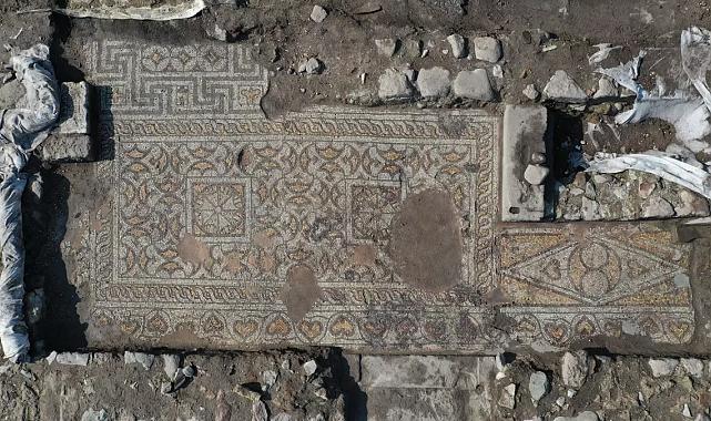 Bergama'da Roma dönemine ait bronz kazan bulundu