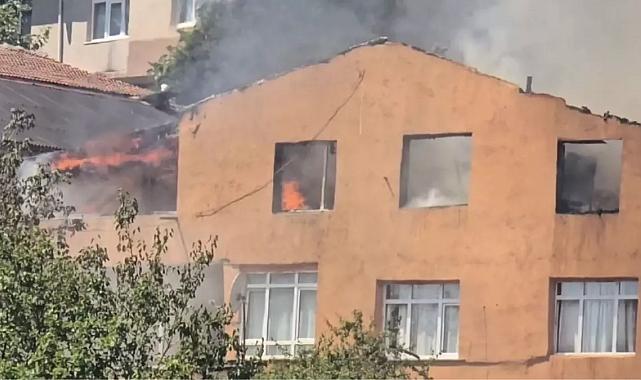 Beykoz’da apartman yangını: 4 kişi kurtarıldı